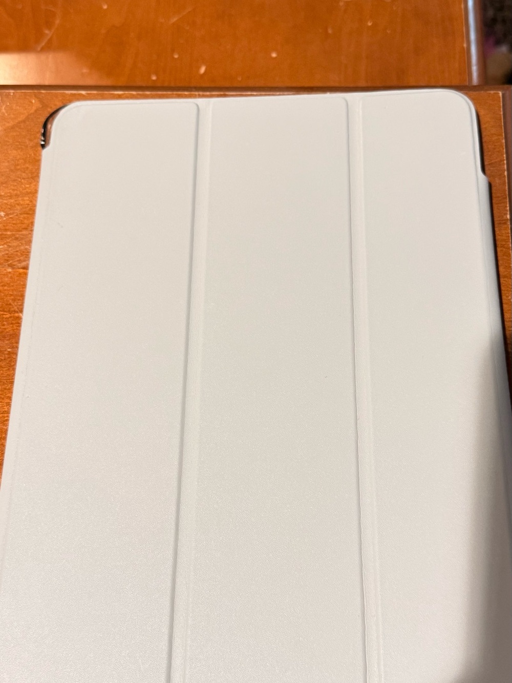 ESR iPad 11” Tri-fold Case